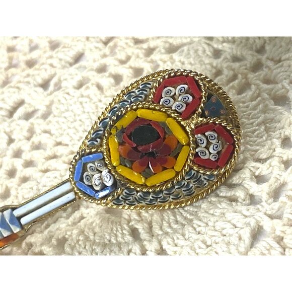 Vintage Micromosaic Lute Ukelele Brooch Pin Shell Glass Gold tone Metal - Picture 3 of 6